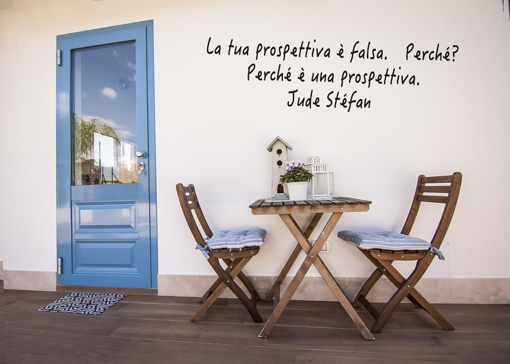 B&B La Gatta Sul Tetto Borgo san Donato  Buitenkant foto